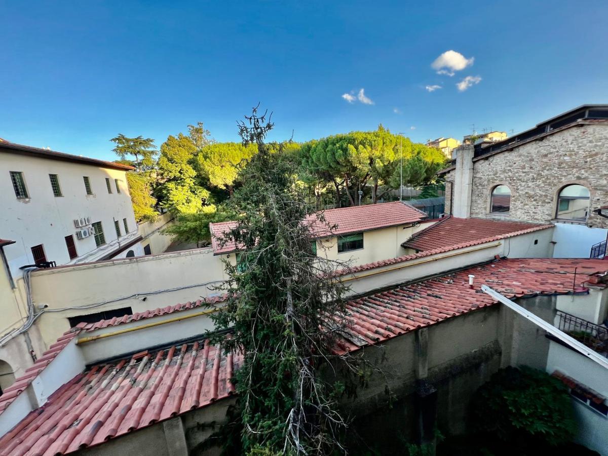 Relax & Design A Pochi Passi Dalla Stazione Florenz Exterior foto