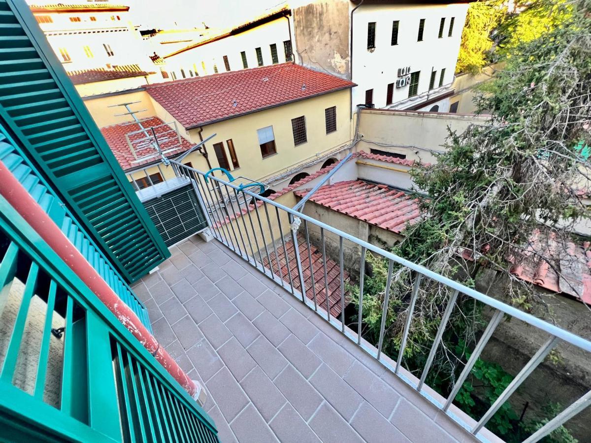Relax & Design A Pochi Passi Dalla Stazione Florenz Exterior foto
